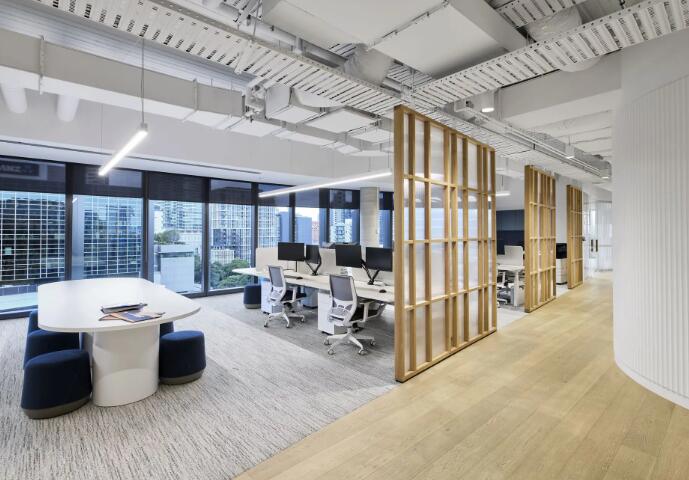 現(xiàn)代辦公室家具擺放的科學(xué)規(guī)劃指南　